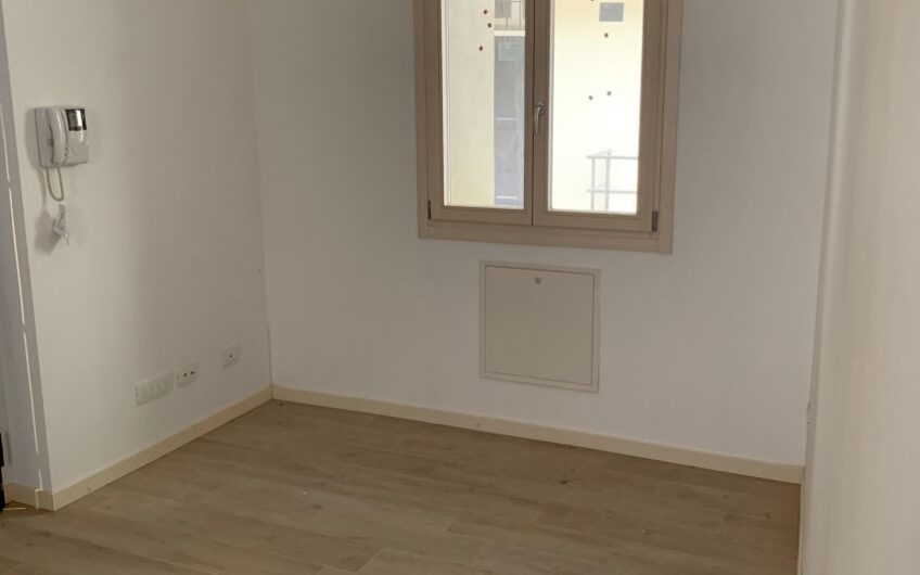 Pavia Centro Corso Garibaldi NUOVO BILOCALE EURO 148.000 CLASSE A +