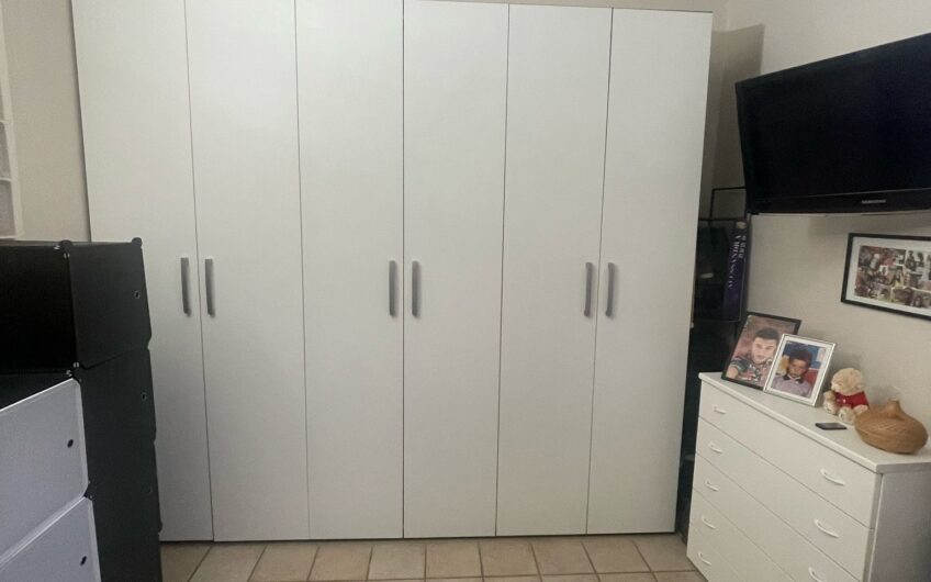PAVIA VIA LANGOSCO AFFITTASI 3 LOCALI + SERVIZI RISTRUTTURATO  E ARREDATO EURO 800 MESE