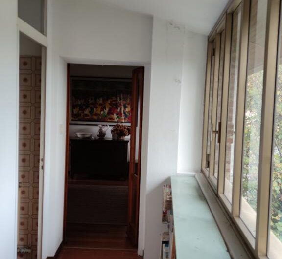 ALBUZZANO VIA PERTINI CASA SEMINDIPENDENTE DI 180 MQ CON PARCO DI MQ 1.600 . EURO 320.000