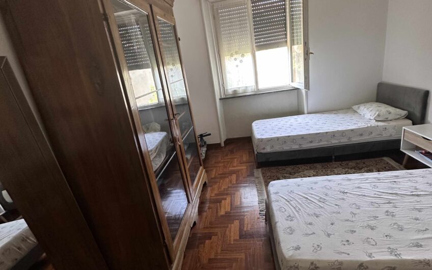 PAVIA VIALE LUDOVICO IL MORO AFFITTASI SIGNORILE 4 LOCALI + SERVIZI RISTRUTTURATO E ARREDATO EURO 950 MESE