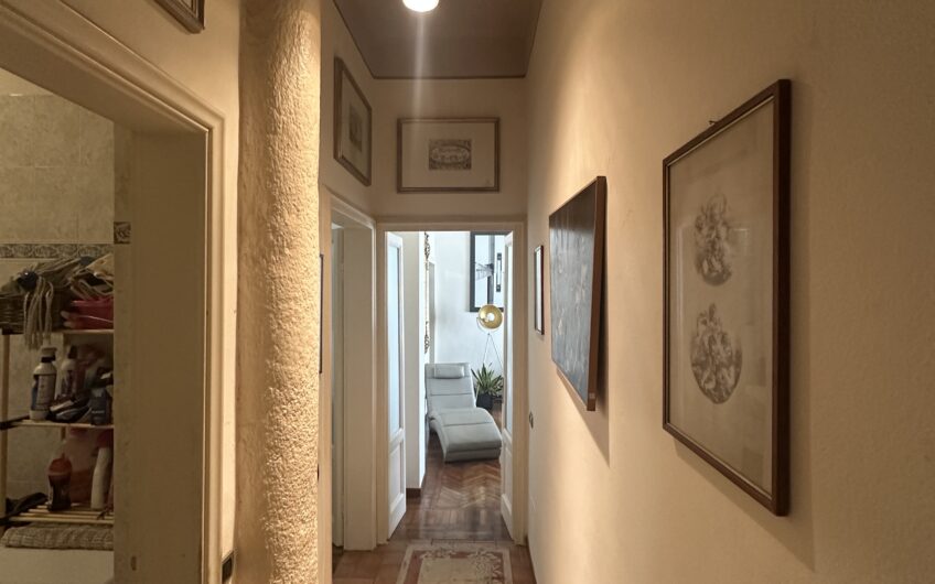 PAVIA PALAZZO ARNABOLDI APPRTAMENTO DI 3 LOCALI + SERVIZI CON GIARDINO PRIVATO VISTA SAN MICHELE EURO 680.000