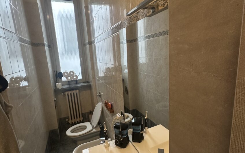 PAVIA PALAZZO ARNABOLDI APPRTAMENTO DI 3 LOCALI + SERVIZI CON GIARDINO PRIVATO VISTA SAN MICHELE EURO 680.000