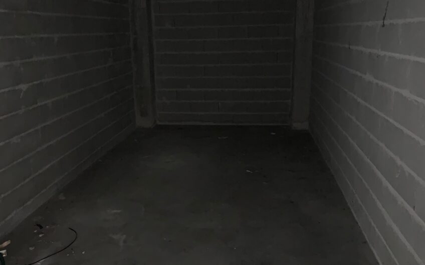 TRAVACO’ SICCOMARIO VIA CHIAVICA SIGNORILE E AMPIO BILOCALE CON CANTINA E BOX LIBERO FEBBRAIO 2026 EURO 150.000