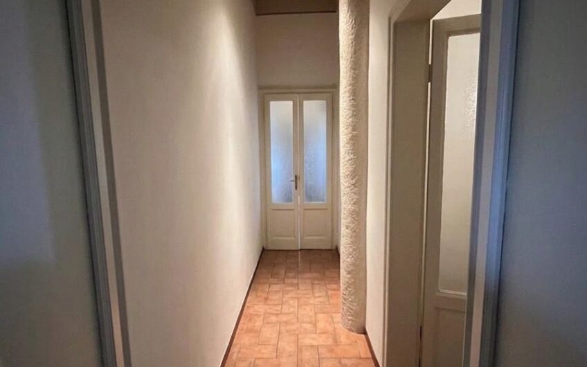 PAVIA PALAZZO ARNABOLDI APPARTAMENTO DI 3 LOCALI + SERVIZI CON GIARDINO PRIVATO VISTA SAN MICHELE EURO 650.000 ribassato