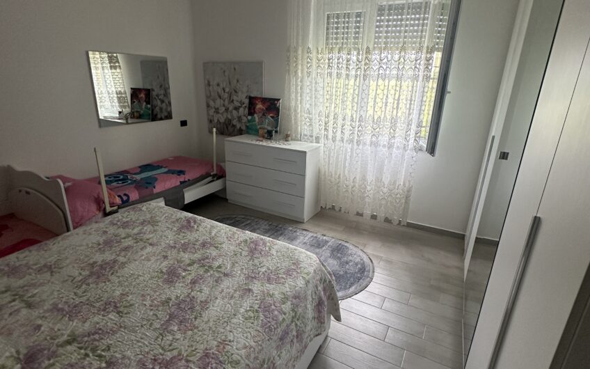 LINAROLO FR. VACCARIZZA VILLA INDIPENDENTE 155 MQ RISTRUTTURATA CON SOTTOTETTO, CANTINA E BOX, GIARDINO EURO 250.000