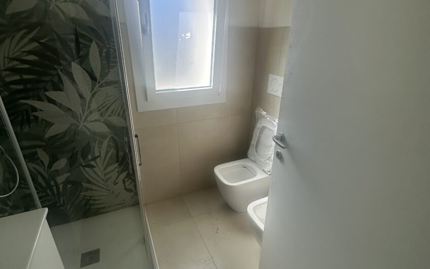 PAVIA VIA OLEVANO AFFITTASI VILLA DI 2 LOCALI + SERVIZI, SOPPALCO, GIARDINO E POSTO AUTO EURO 1.000 MESE