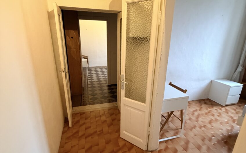 PAVIA VIA CARPANELLI AFFITTASI 3 LOCALI + SERVIZI ARREDATO EURO 800 + 50 SPESE