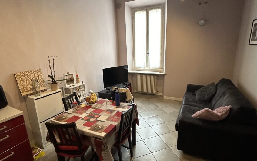 PAVIA CORSO GARIBALDI AFFITTASI BILOCALE ARREDATO EURO 600 MESE SOLO STUDENTI