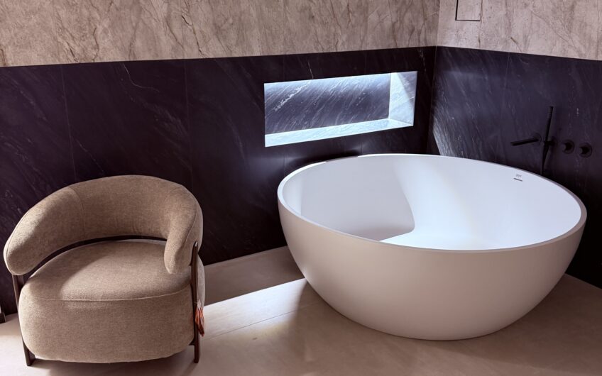 PAVIA VIA MAFFI LOFT DI LUSSO DI MQ 88 , ARREDATO TOP .EURO 380.000