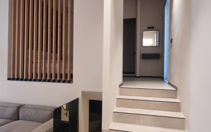 PAVIA VIA MAFFI LOFT DI LUSSO DI MQ 88 , ARREDATO TOP .EURO 320.000