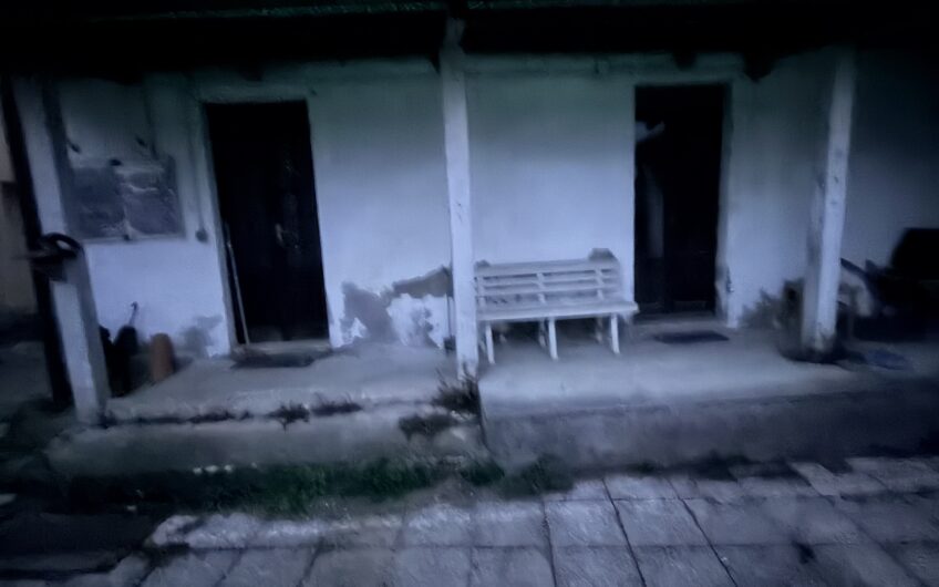 RONCARO CENTRO VENDESI 2 CASE INDIPENDENTI CON 3 BOX GIARDINO E TERRENO EDIFICABILE EURO 300.000