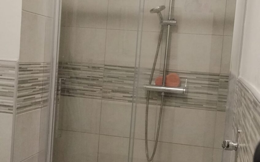 SAN LEONARDO VIA CASE NUOVE VENDESI CASETTA SEMINDIPENDENTE DI 2 LOCALI + SERVIZI, SU 2 LIVELLI, ARREDATA, IN BUONE CONDIZIONI EURO 70.000