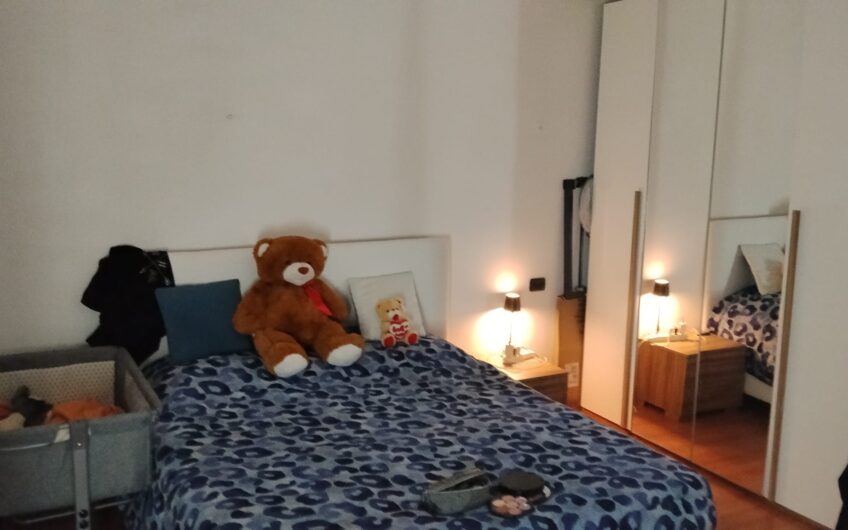 SAN LEONARDO VIA CASE NUOVE VENDESI CASETTA SEMINDIPENDENTE DI 2 LOCALI + SERVIZI, SU 2 LIVELLI, ARREDATA, IN BUONE CONDIZIONI EURO 70.000