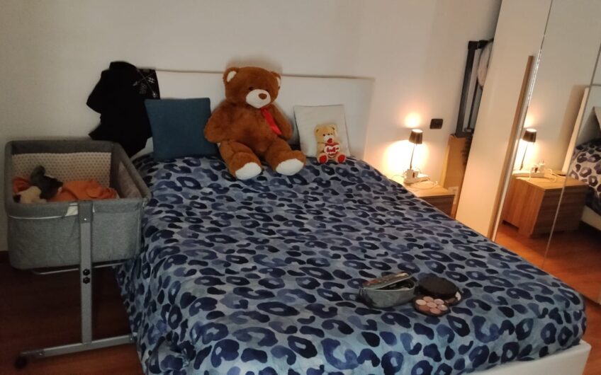 SAN LEONARDO VIA CASE NUOVE VENDESI CASETTA SEMINDIPENDENTE DI 2 LOCALI + SERVIZI, SU 2 LIVELLI, ARREDATA, IN BUONE CONDIZIONI EURO 70.000