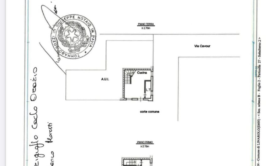 SAN LEONARDO VIA CASE NUOVE VENDESI CASETTA SEMINDIPENDENTE DI 2 LOCALI + SERVIZI, SU 2 LIVELLI, ARREDATA, IN BUONE CONDIZIONI EURO 70.000
